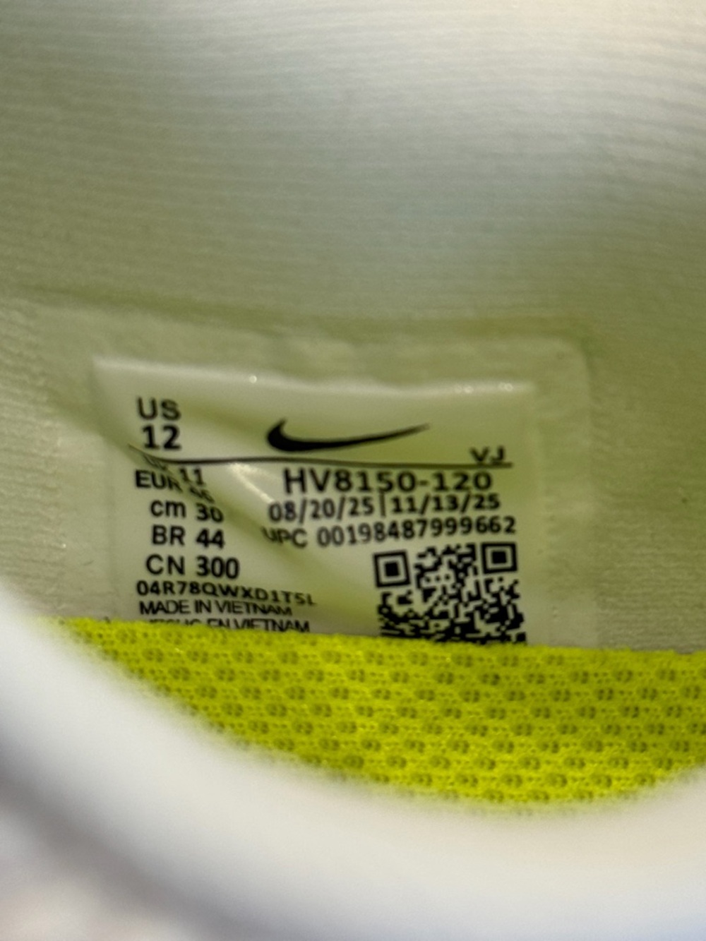 Men’s Nike Vomero Plus - Picture 4 of 4